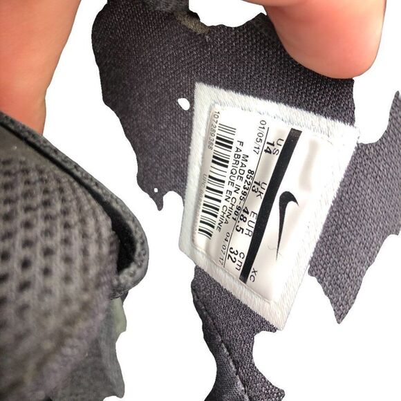 2017 Nike Kyrie 3 Black Yellow Size 14 - Picture 9 of 16